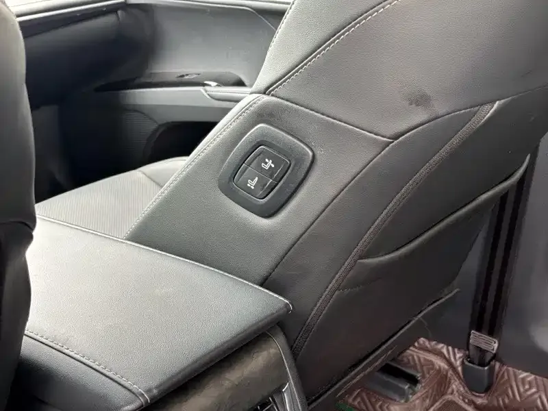 Toyota Camry 2024 из CN, фото 6