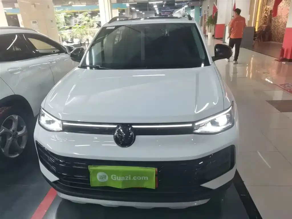 Volkswagen Tharu — фото 9