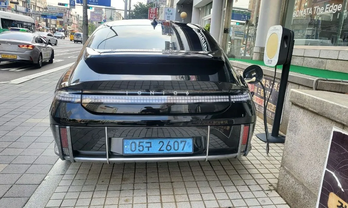 Hyundai Ioniq6 2023 из KR, фото 5