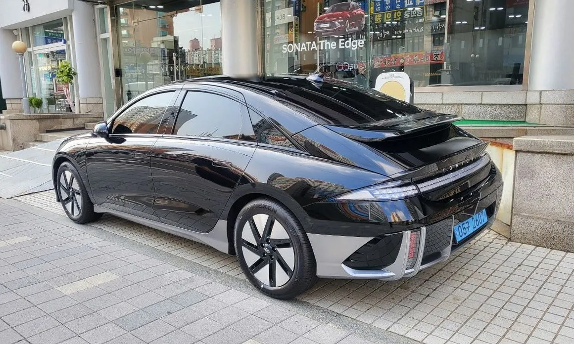 Hyundai Ioniq6 2023 из KR, фото 7