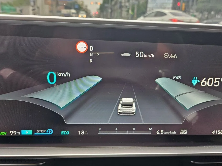 Hyundai Ioniq6 2023 из KR, фото 3