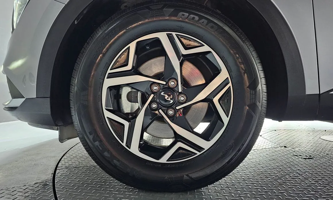 Kia Sportage — фото 10