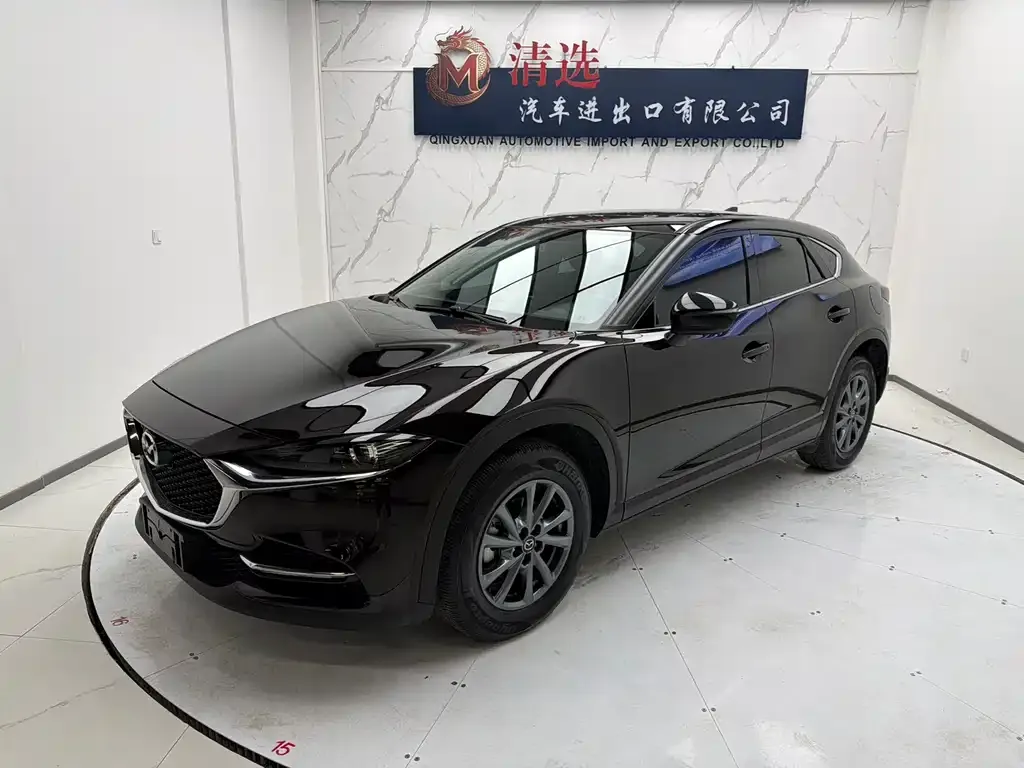 Mazda CX-4 — фото 1