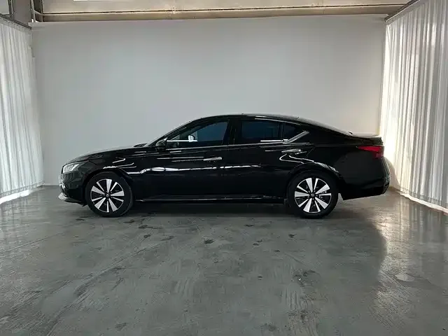 Nissan Teana — фото 4
