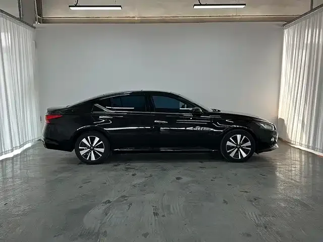 Nissan Teana — фото 2