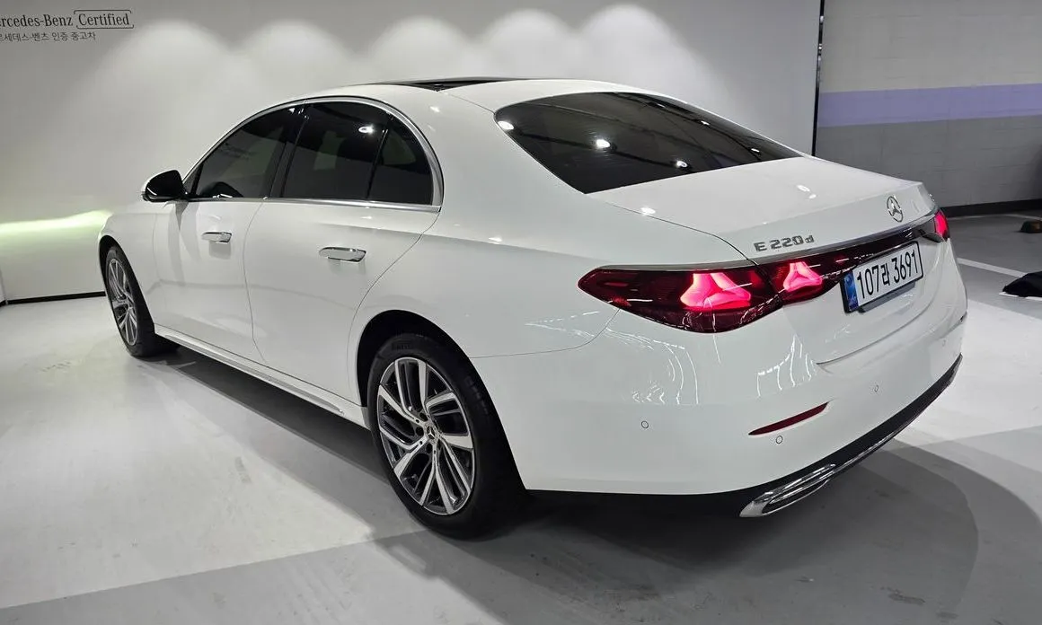 Mercedes-Benz E-Class 2025 из KR, фото 9