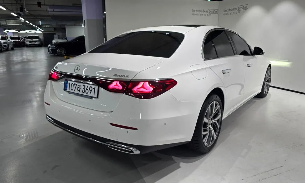 Mercedes-Benz E-Class 2025 из KR, фото 3