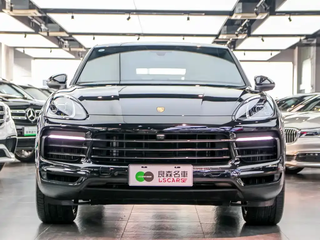 Porsche Cayenne 2023 из CN, фото 3