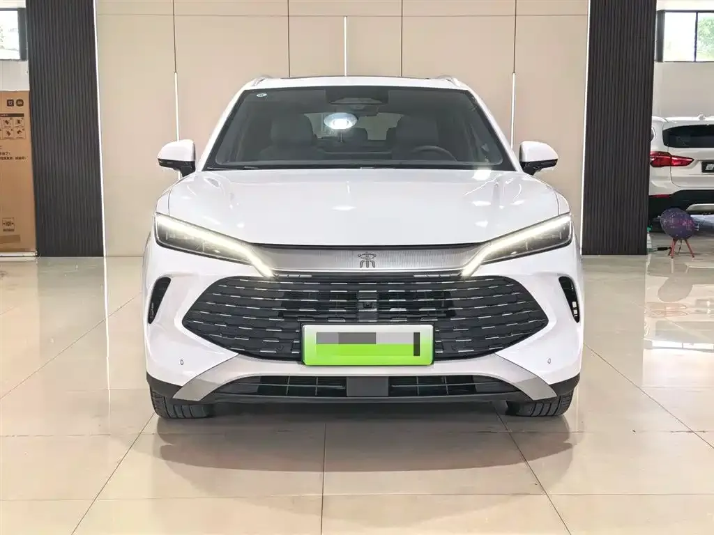 BYD L DM-i — фото 2