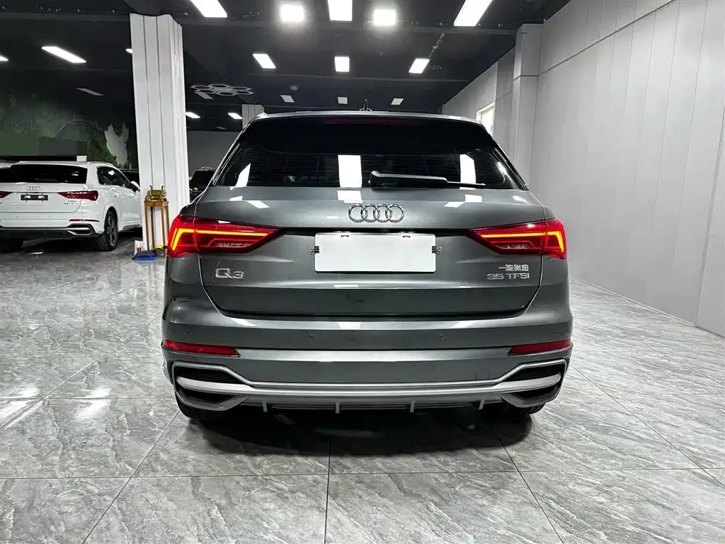 Audi Q3 — фото 3