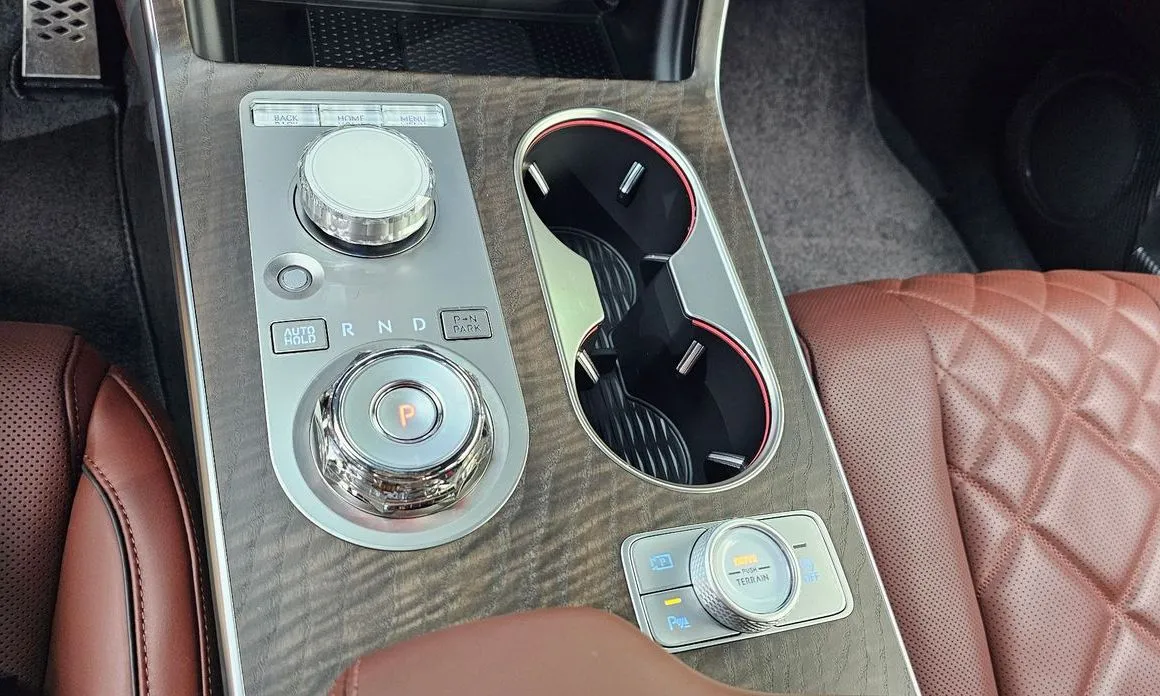 Genesis GV80 — фото 10