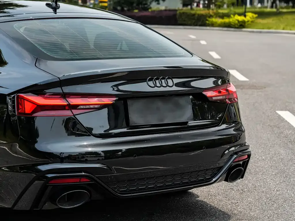 Audi RS 5 2021 из CN, фото 3