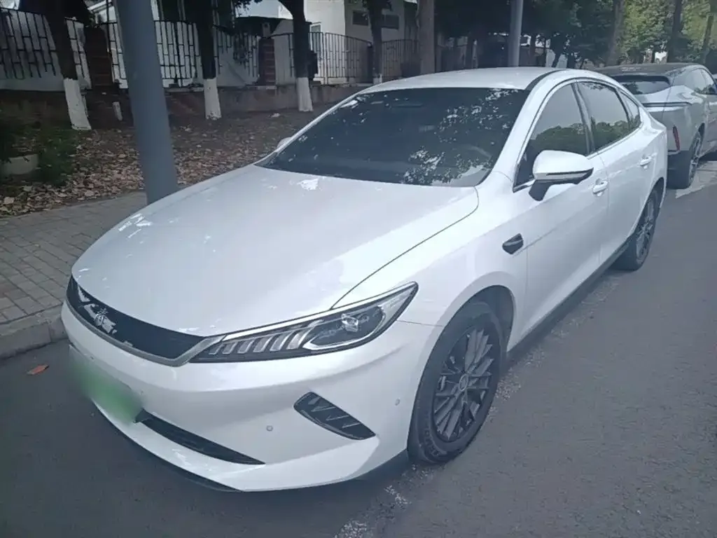 BYD Qin PLUS — фото 6