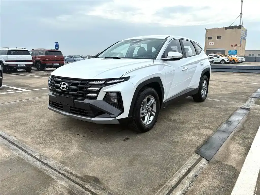 Hyundai Tucson — фото 1