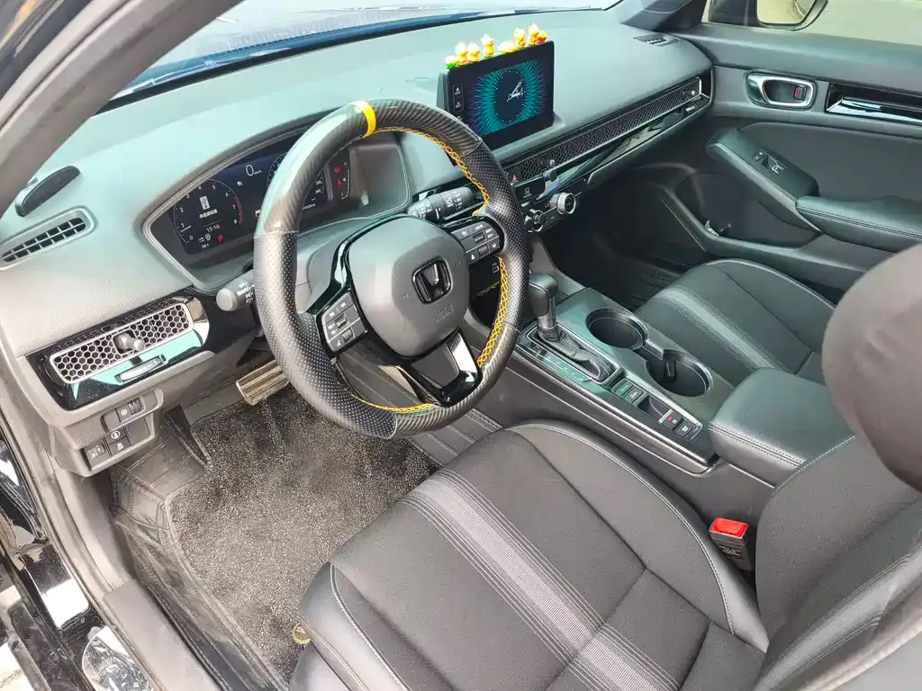 Honda Civic — фото 8