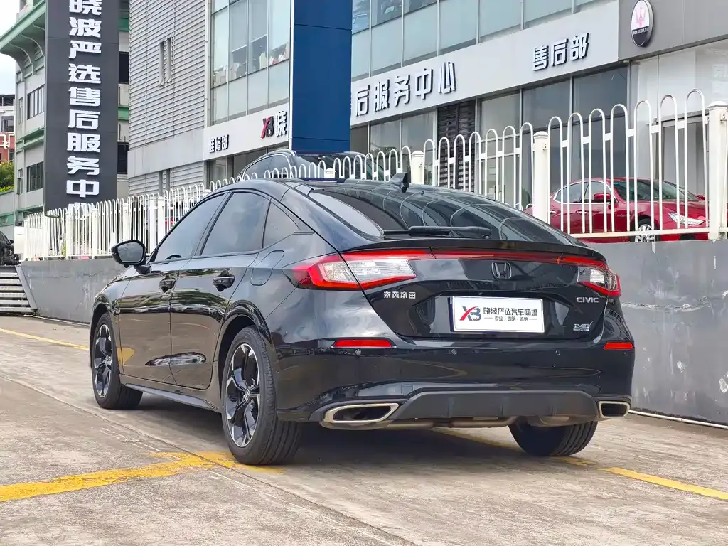 Honda Civic — фото 6