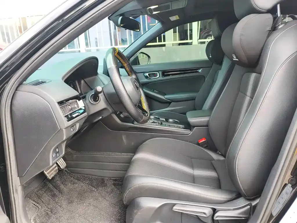 Honda Civic — фото 3