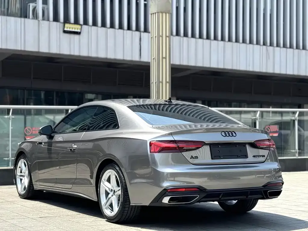 Audi A5 (Import) — фото 7