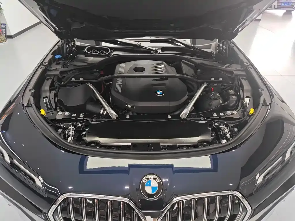 BMW 7 Series 2024 из CN, фото 2