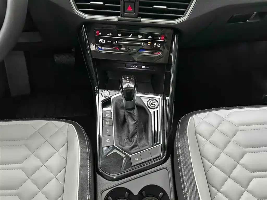 Volkswagen Tayron 2022 из CN, фото 3