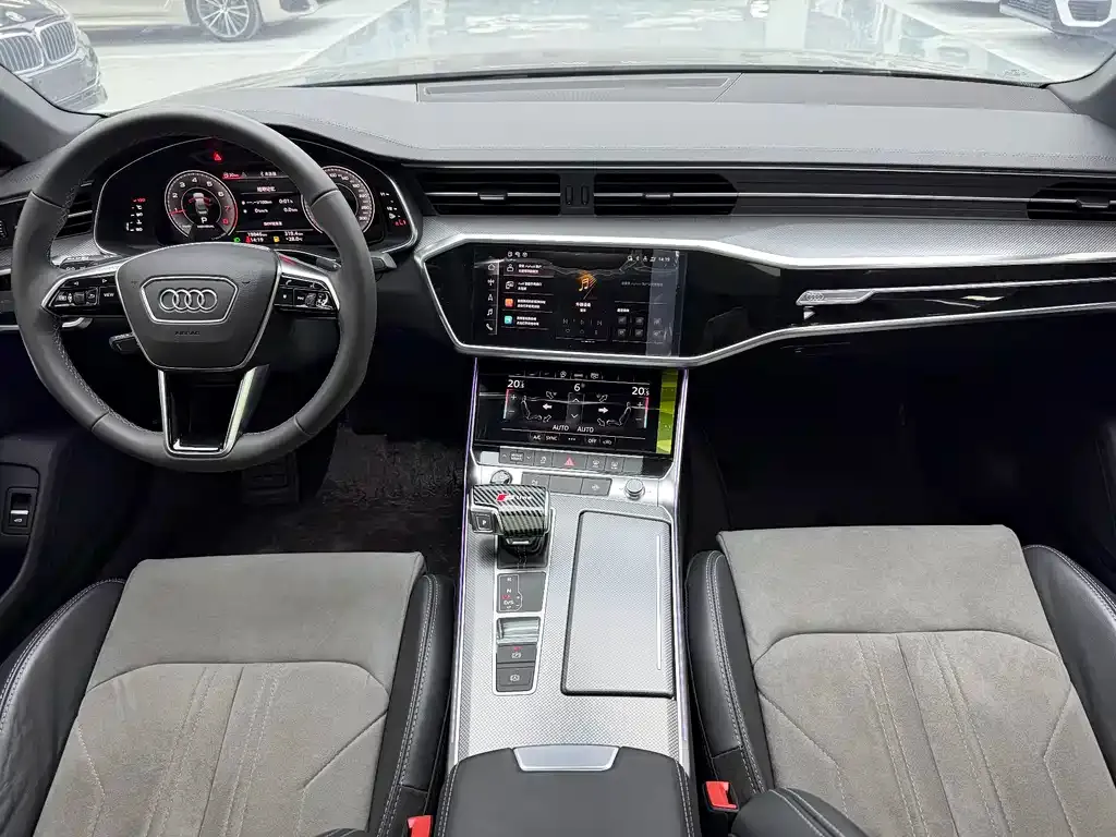 Audi A6L 2021 из CN, фото 7