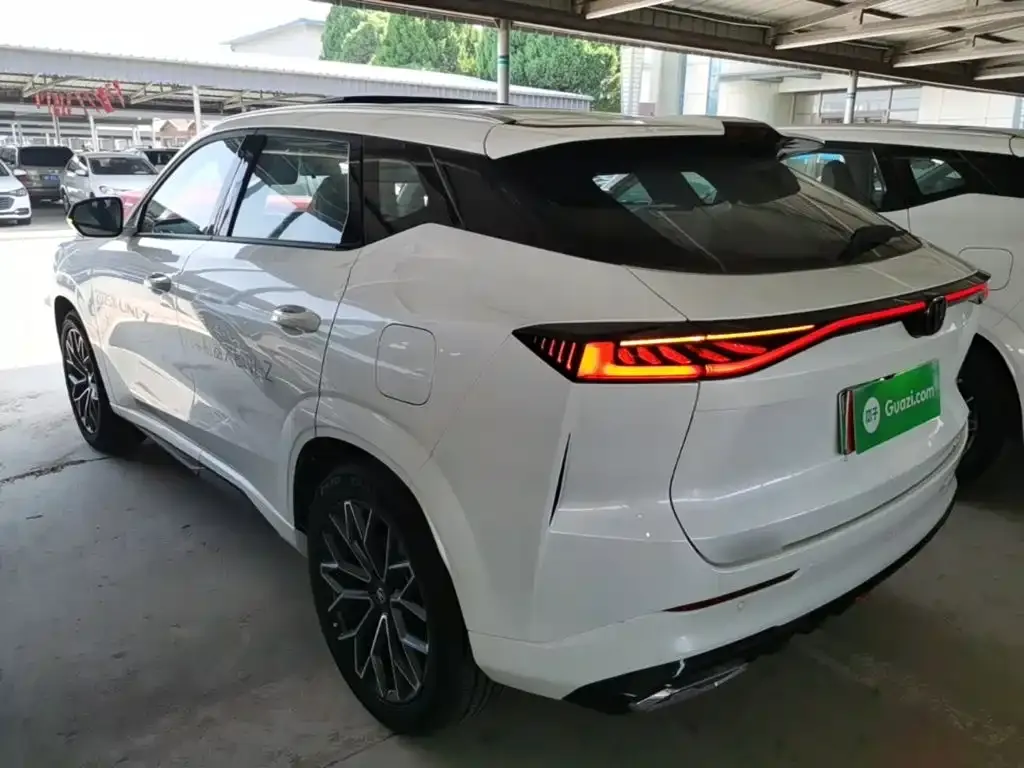 Changan UNI-Z New Energy 2026 из CN, фото 8