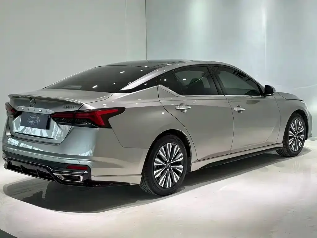Nissan Teana 2022 из CN, фото 4