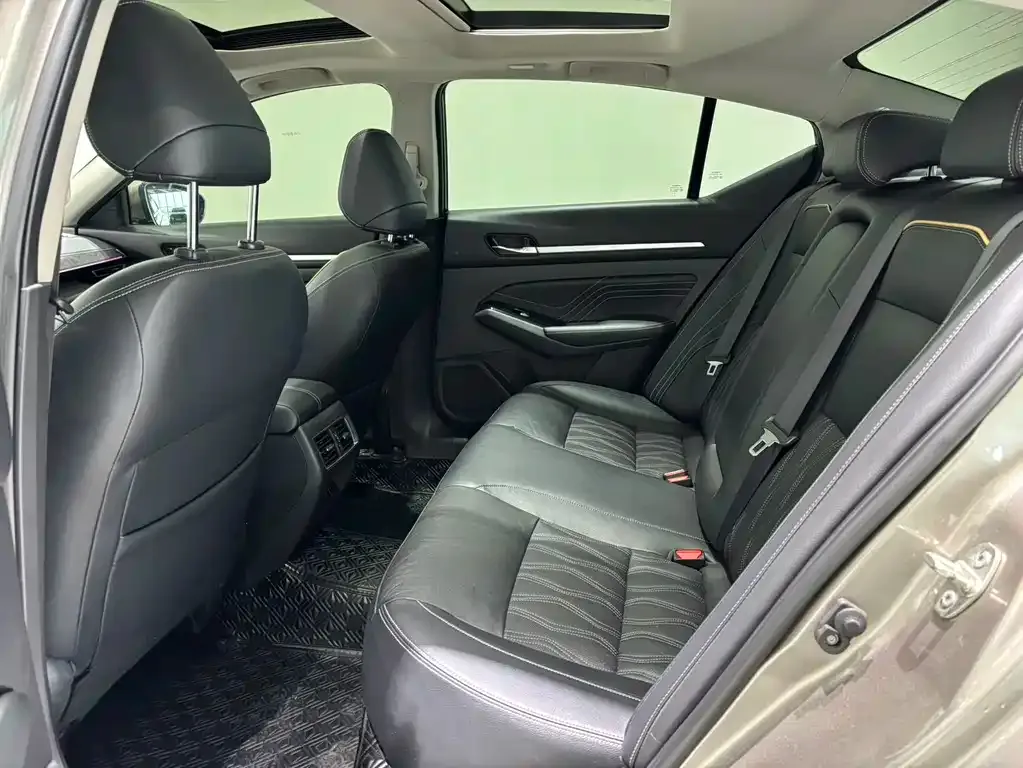 Nissan Teana 2022 из CN, фото 10
