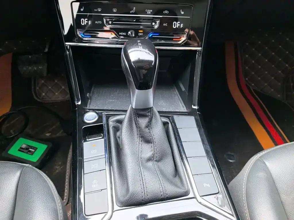 Volkswagen Passat — фото 4