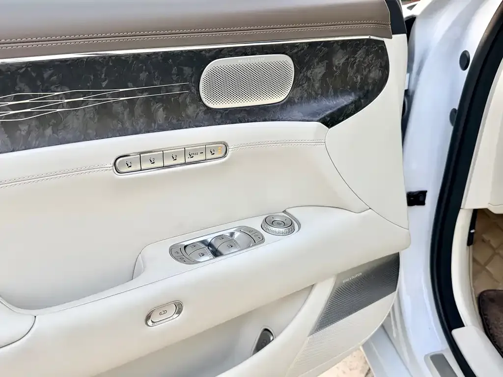 Genesis G90 — фото 2