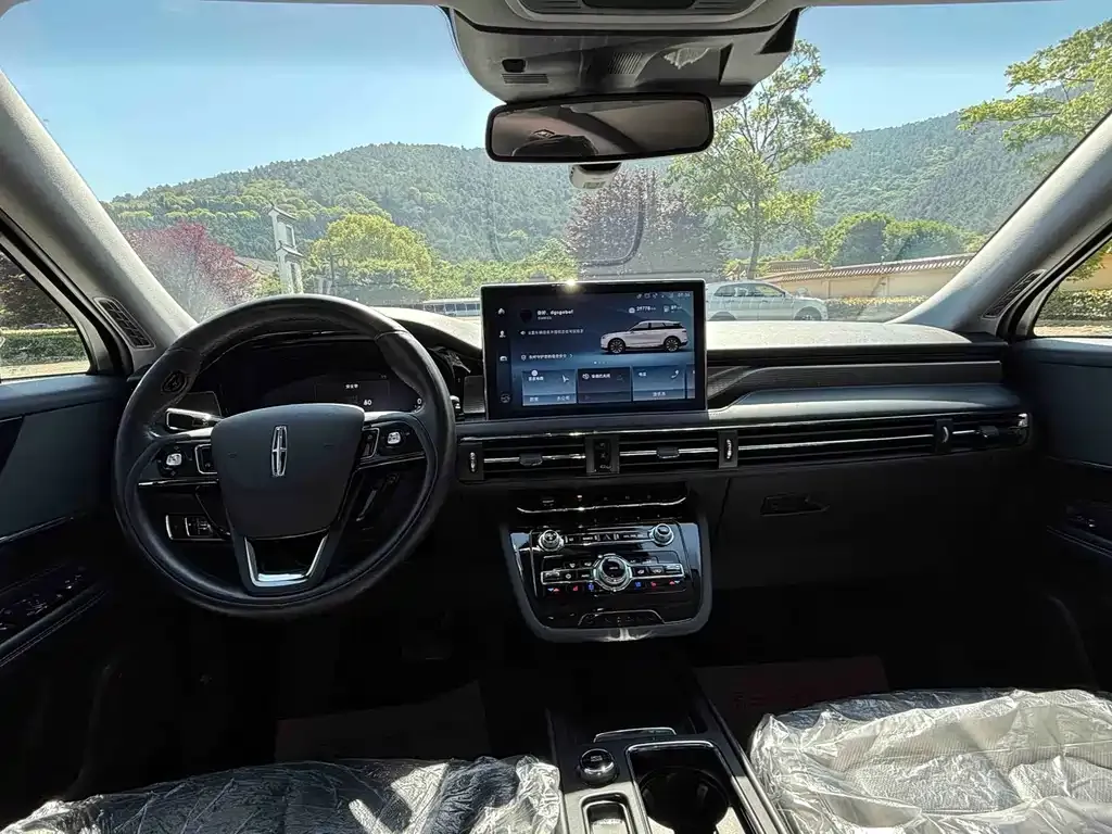 Lincoln Corsair 2023 из CN, фото 6