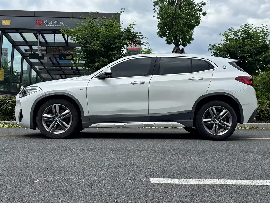 BMW X2 2021 из CN, фото 3
