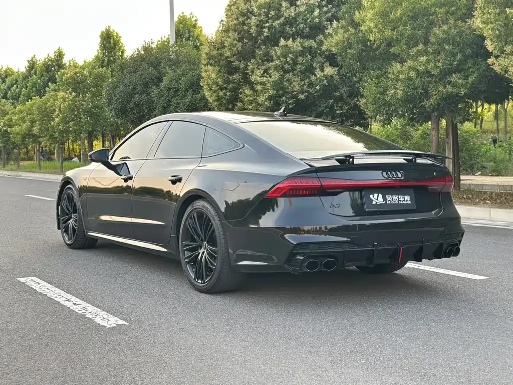 Audi A7 — фото 8