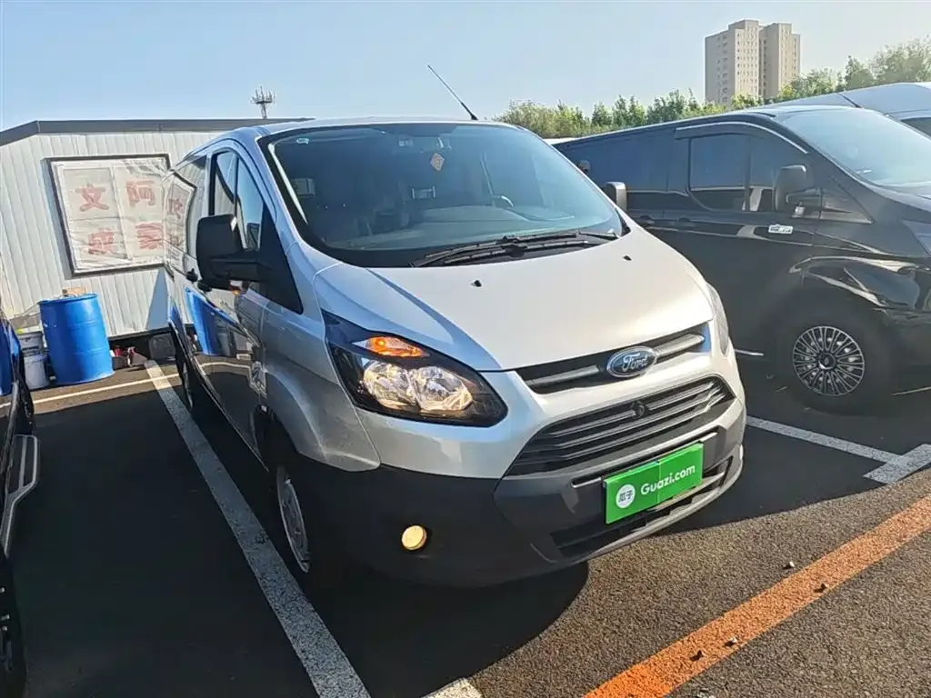 Ford Transit 2021 из CN, фото 2