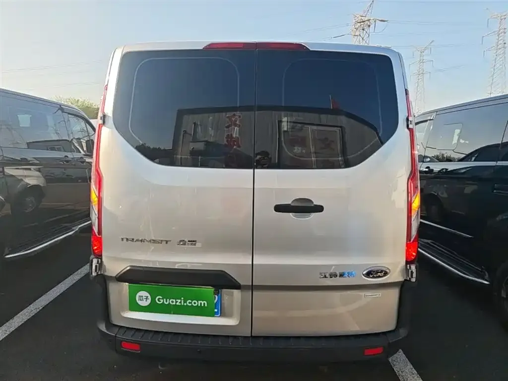 Ford Transit 2021 из CN, фото 3