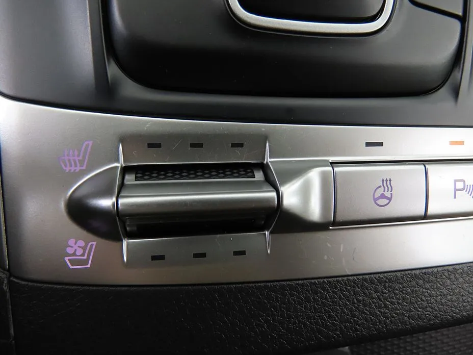 Kia Carnival — фото 3