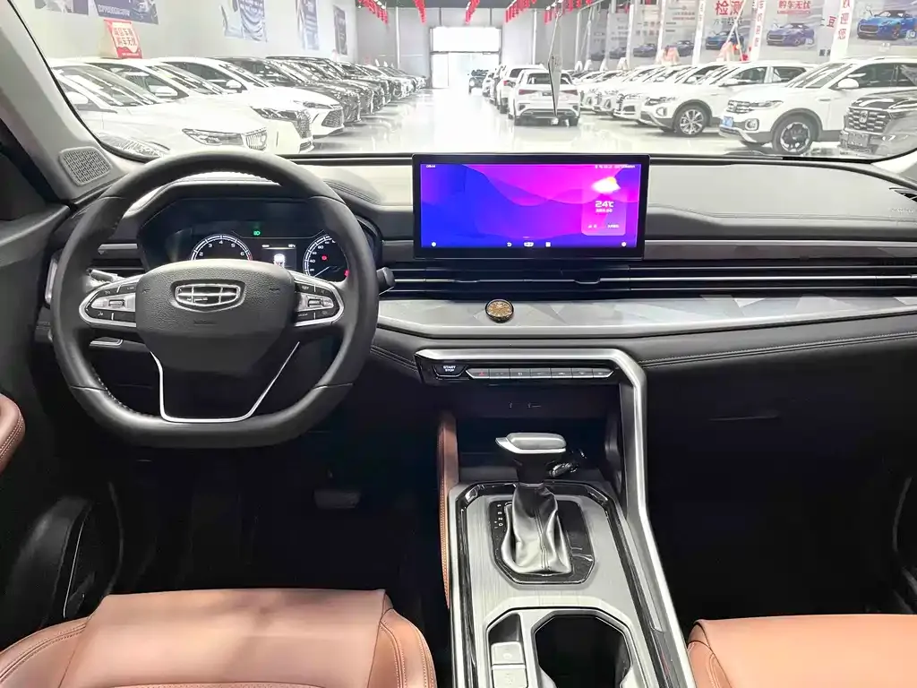 Geely Vision X6 — фото 8