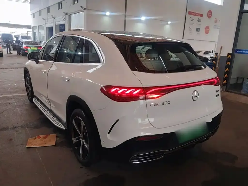 Mercedes-Benz EQE SUV 2024 из CN, фото 6