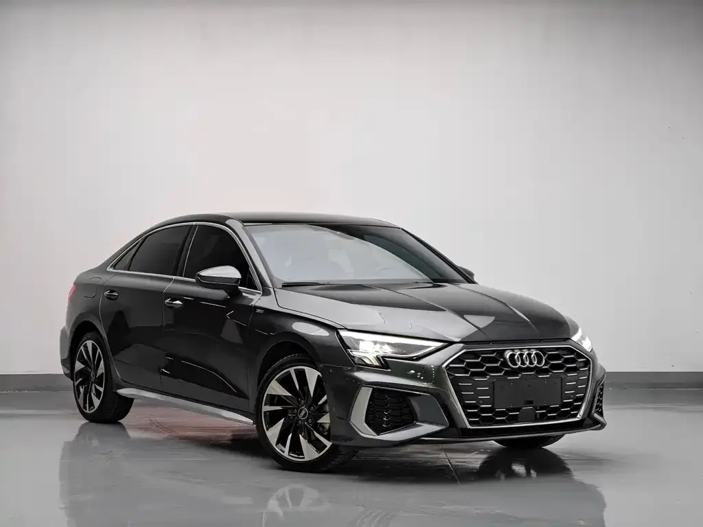 Audi A3 — фото 3