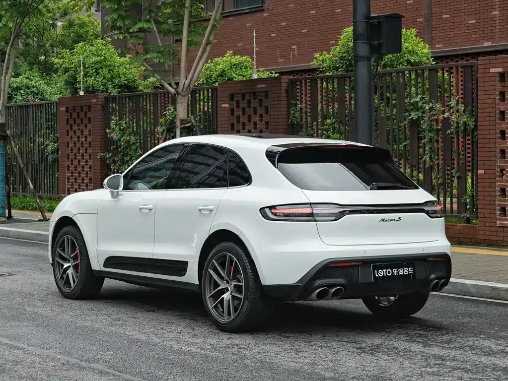 Porsche Macan — фото 6