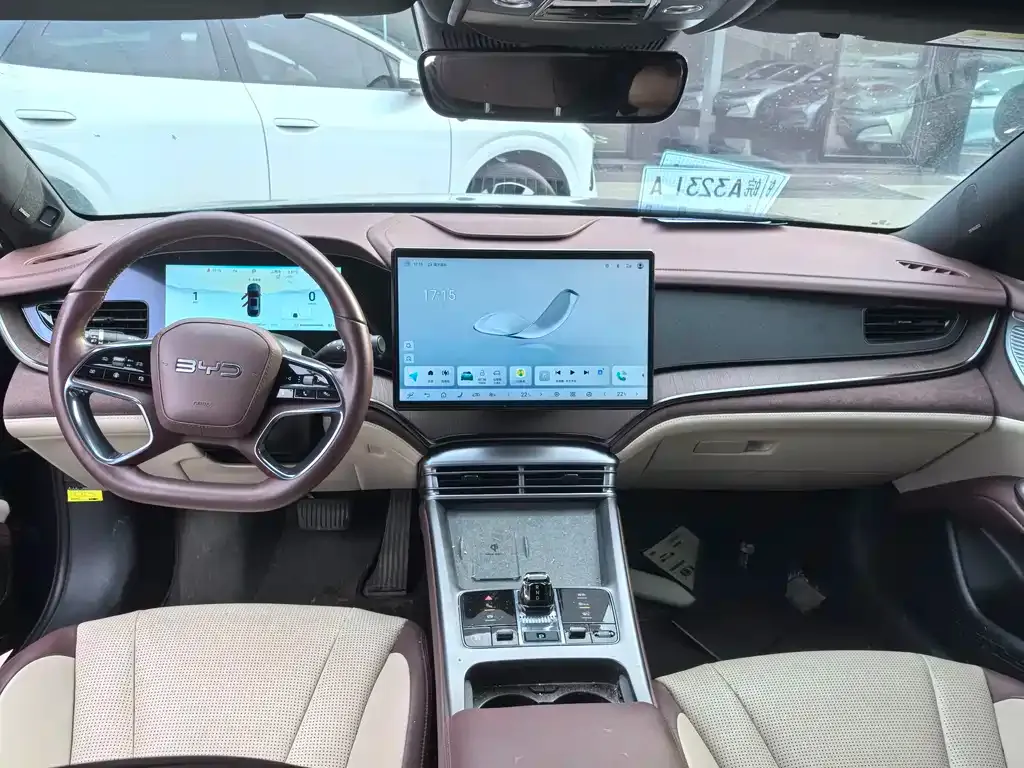 BYD Seal — фото 3