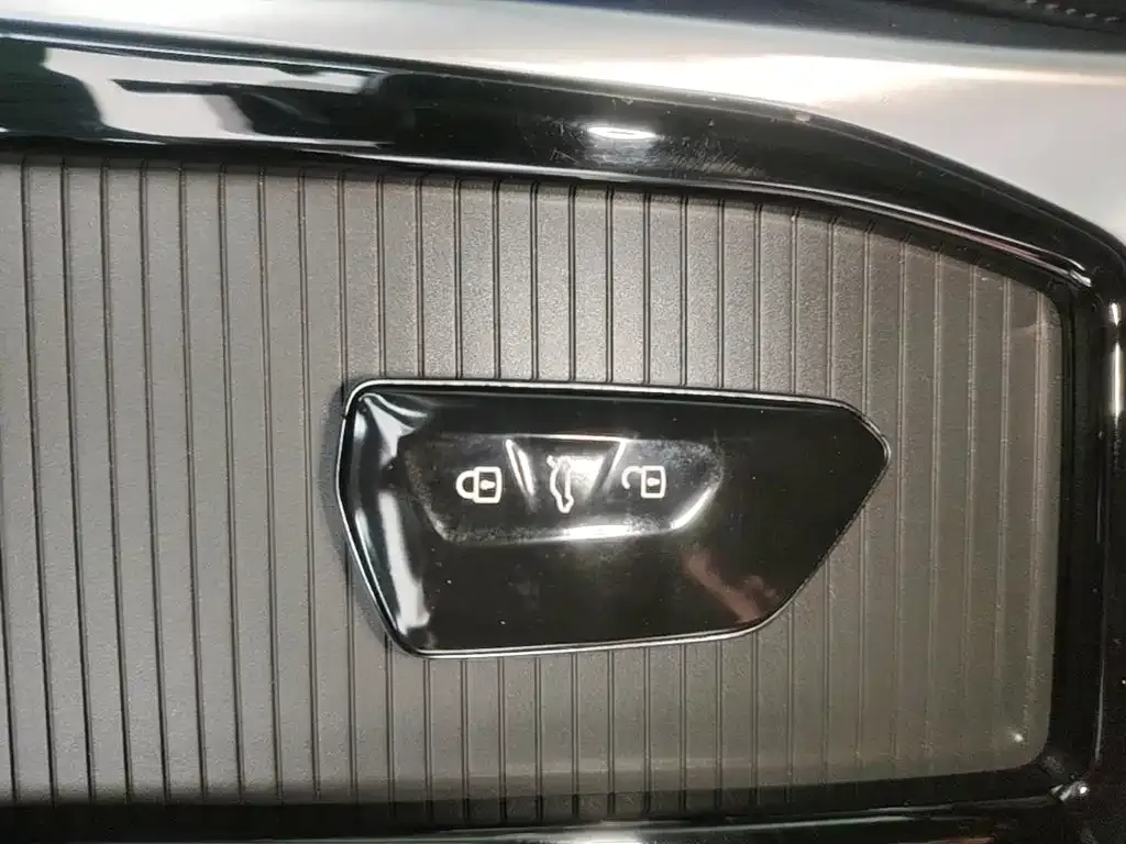 Volkswagen Passat — фото 1