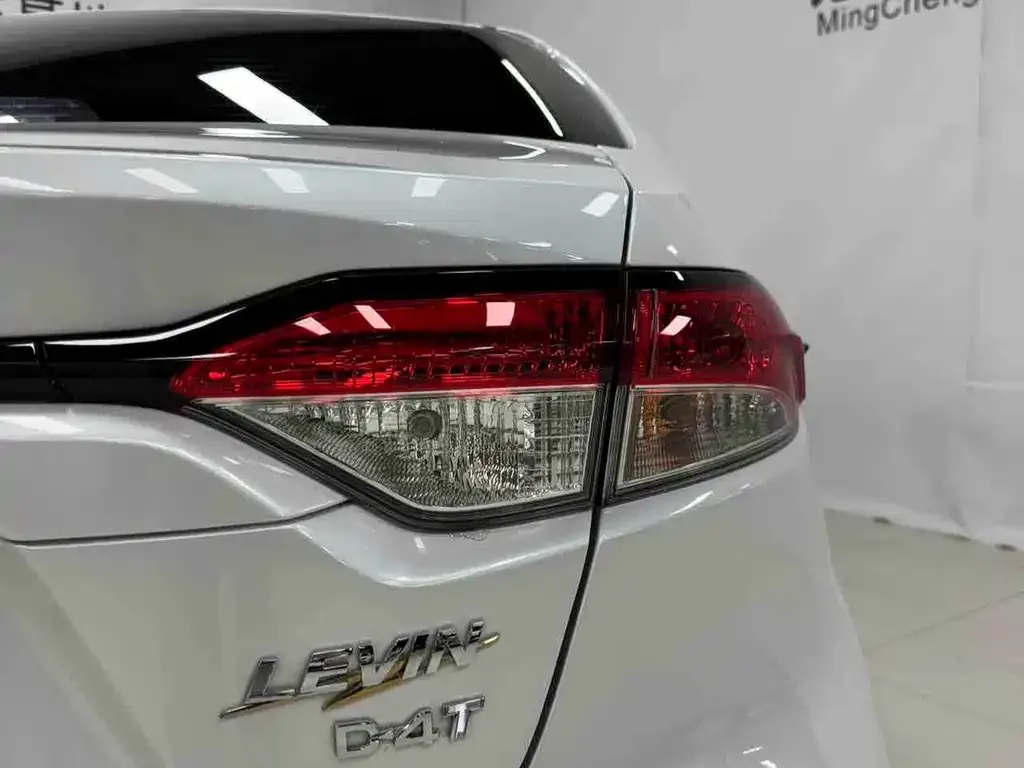 Toyota Levin — фото 4