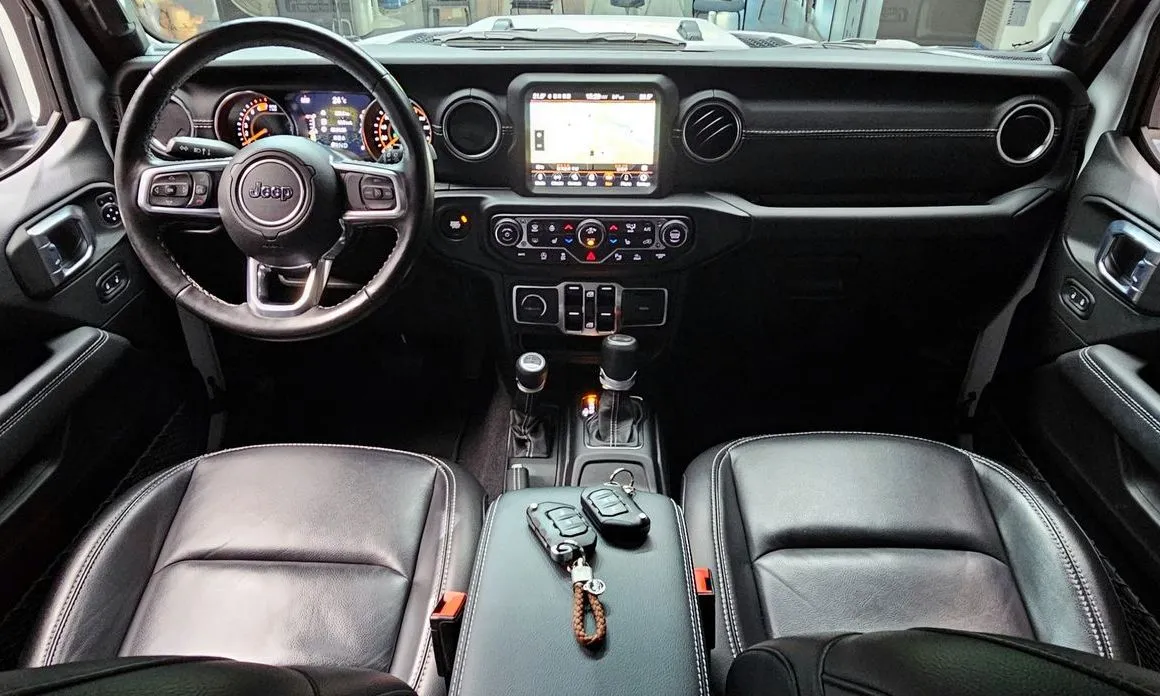Jeep Wrangler 2021 из KR, фото 10