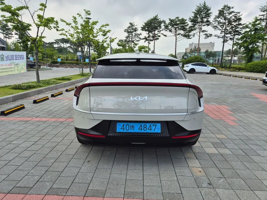 Kia EV6 2022 из KR, фото 5