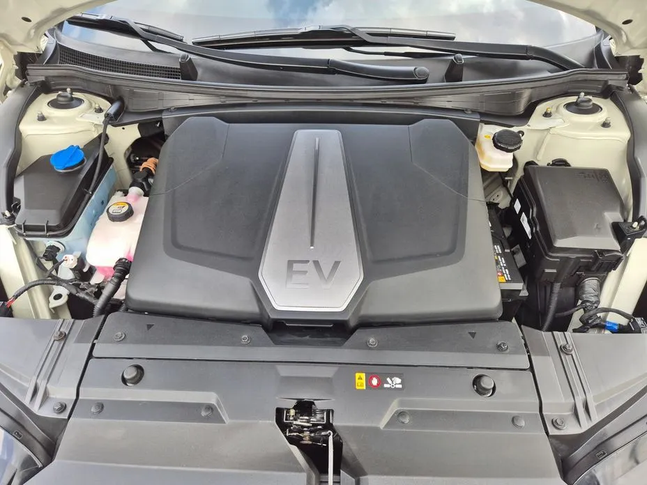 Kia EV6 2022 из KR, фото 4