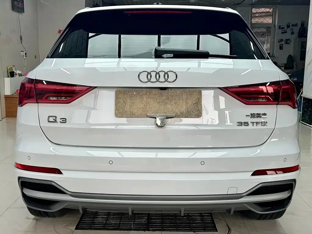 Audi Q3 — фото 2