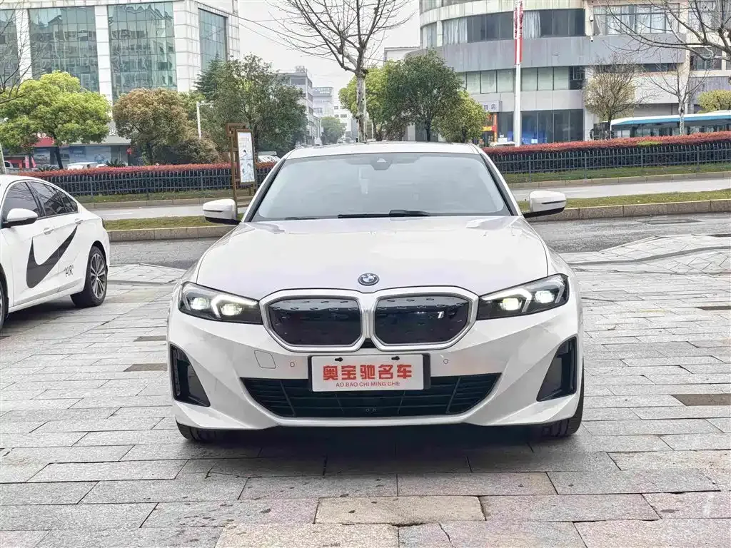 BMW i3 — фото 2