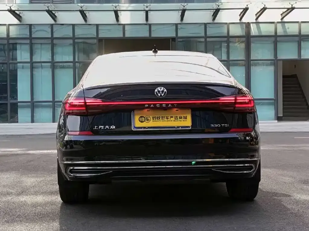 Volkswagen Passat — фото 2