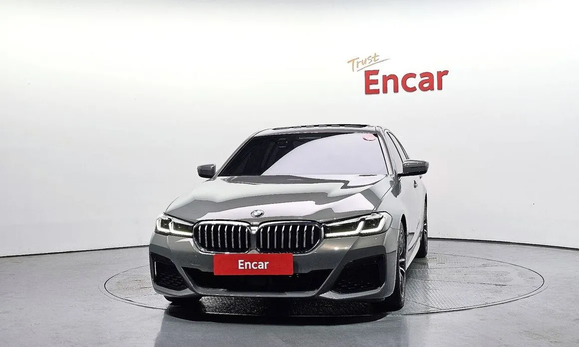 BMW 5-Series 2021 из KR, фото 3